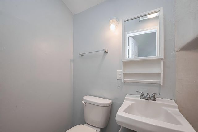 845 S Columbia Street C, Houston, TX 77007