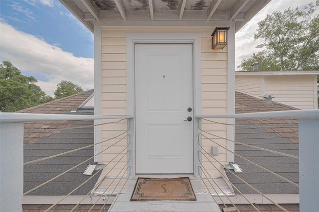 845 S Columbia Street C, Houston, TX 77007