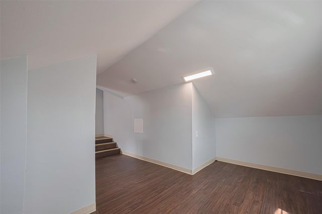 845 S Columbia Street C, Houston, TX 77007