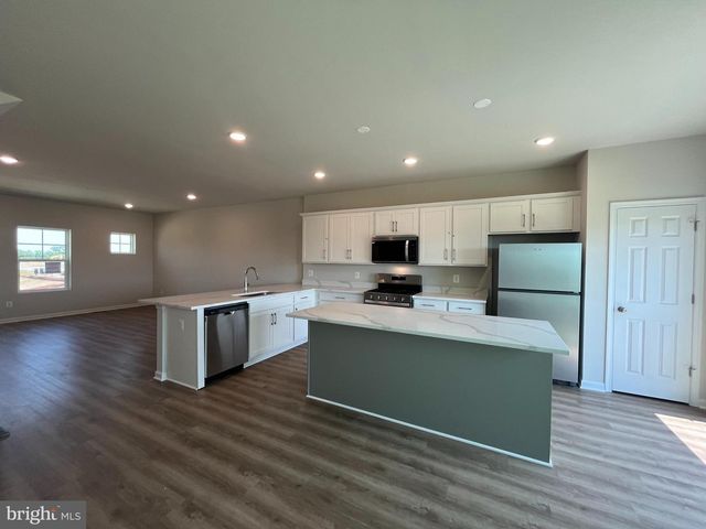 116 SWANSONG PL, Winchester, VA 22603