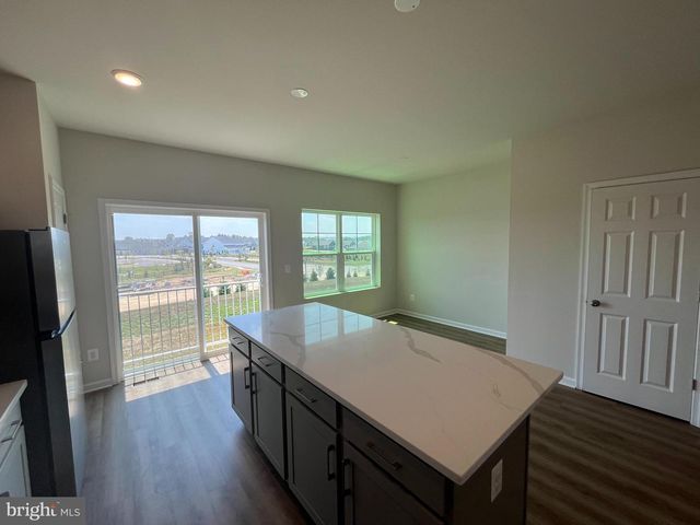116 SWANSONG PL, Winchester, VA 22603