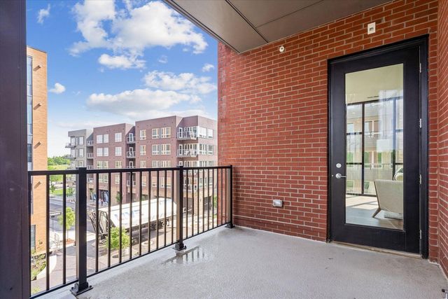 6745 Longshore Street, 303, Dublin, OH 43017
