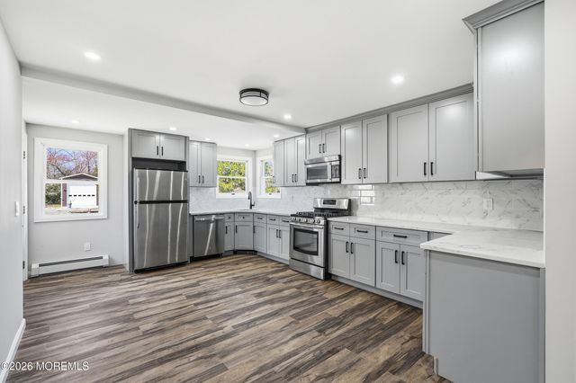 75 Main Street, Waretown, NJ 08758