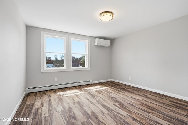 75 Main Street, Waretown, NJ 08758