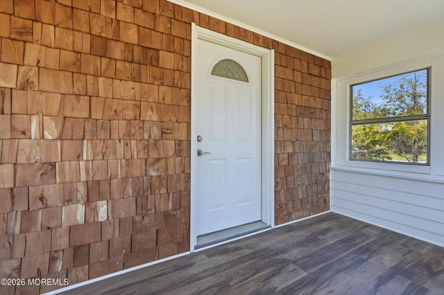 75 Main Street, Waretown, NJ 08758