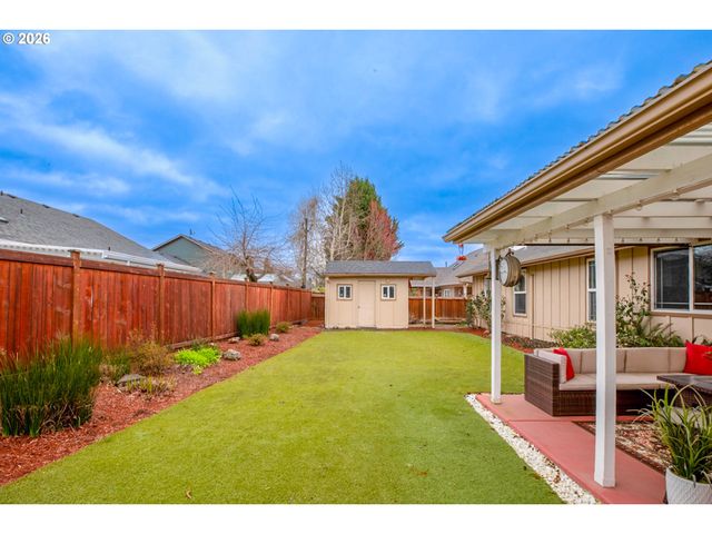 1265 NAPA CREEK Dr, Eugene, OR 97404