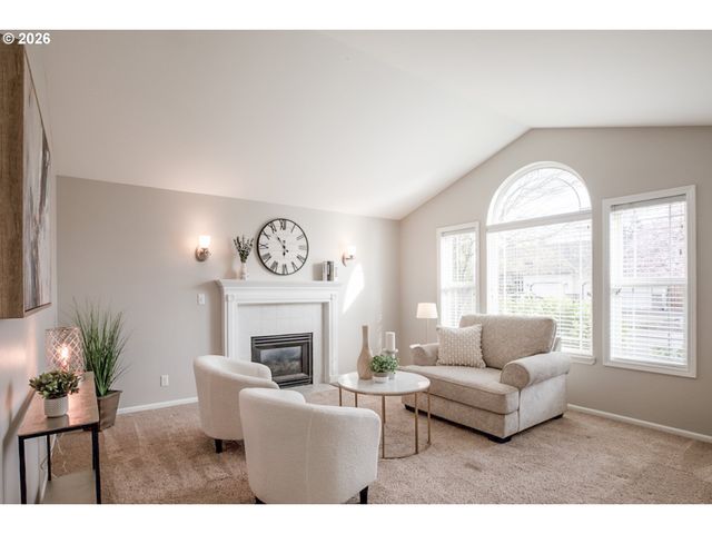 1265 NAPA CREEK Dr, Eugene, OR 97404