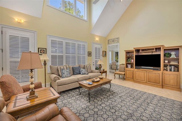 209 Sandcastle Way, St Simons Island, GA 31522