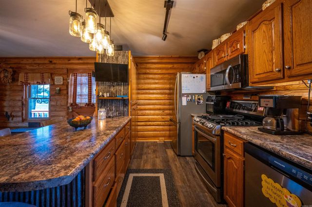 3406 Hwy 167, Evening Shade, AR 72532