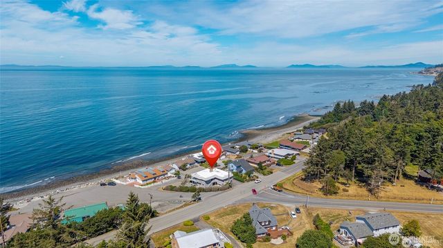 1505 West Beach Road, Oak Harbor, WA 98277