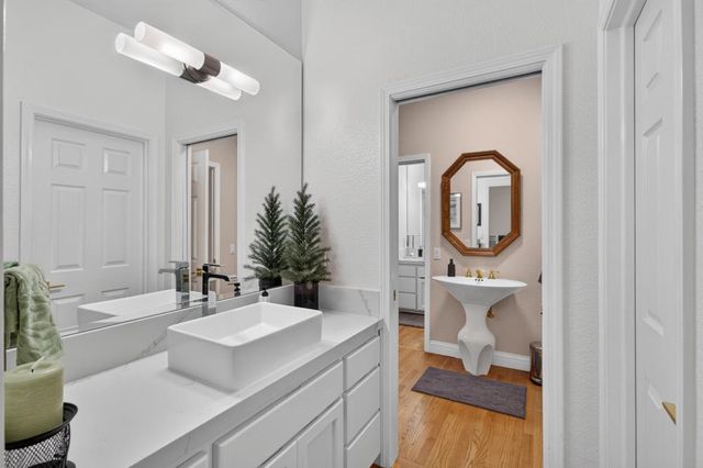 8972 Bronson Dr, Granite Bay, CA 95746