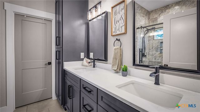 785 Mockingbird Cove, Spring Branch, TX 78070