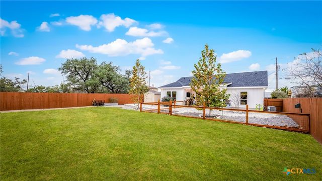 785 Mockingbird Cove, Spring Branch, TX 78070