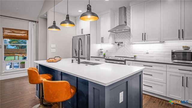 785 Mockingbird Cove, Spring Branch, TX 78070