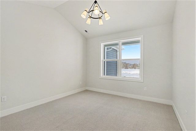 4712 Knapp Bluff Drive, Grand Rapids, MI 49525