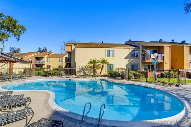 6046 Rancho Mission Rd 375, San Diego, CA 92108