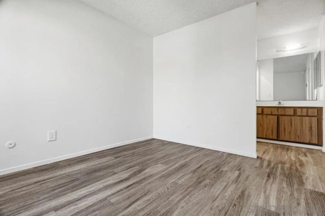 6046 Rancho Mission Rd 375, San Diego, CA 92108