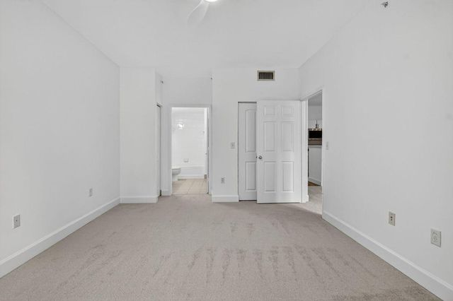 630 S Sapodilla Avenue 121, West Palm Beach, FL 33401