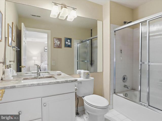 1465 MAYHURST BLVD, Mclean, VA 22102