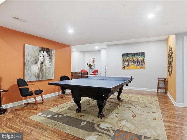 1465 MAYHURST BLVD, Mclean, VA 22102