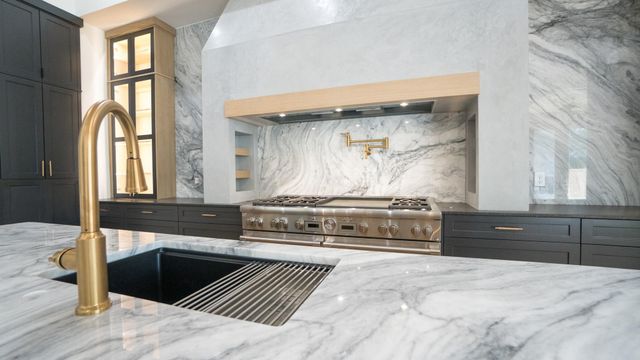 1731 Benbow Way, Houston, TX 77080