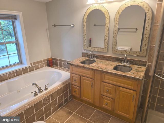 628 WARNER ST, Baltimore, MD 21230