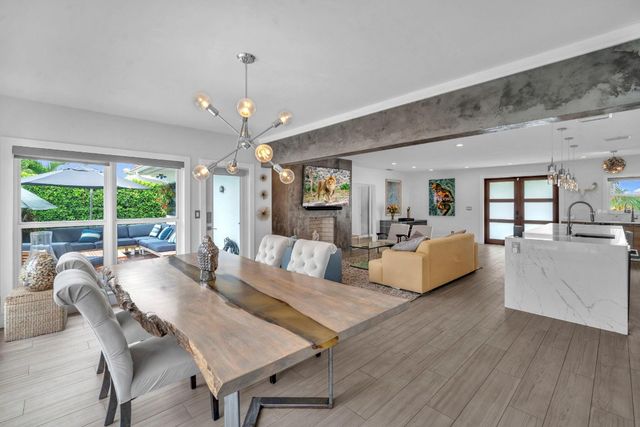 2212 NE 32nd Avenue, Fort Lauderdale, FL 33305