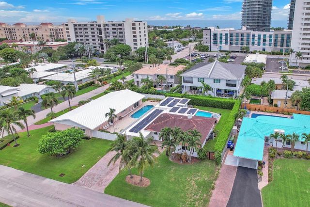 2212 NE 32nd Avenue, Fort Lauderdale, FL 33305