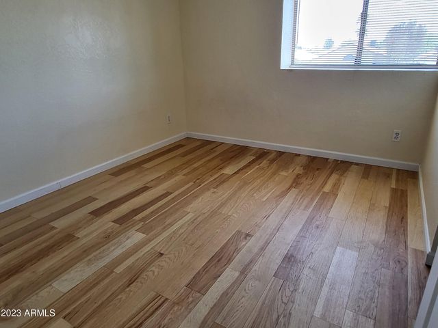 7410 W CHOLLA Street, Peoria, AZ 85345