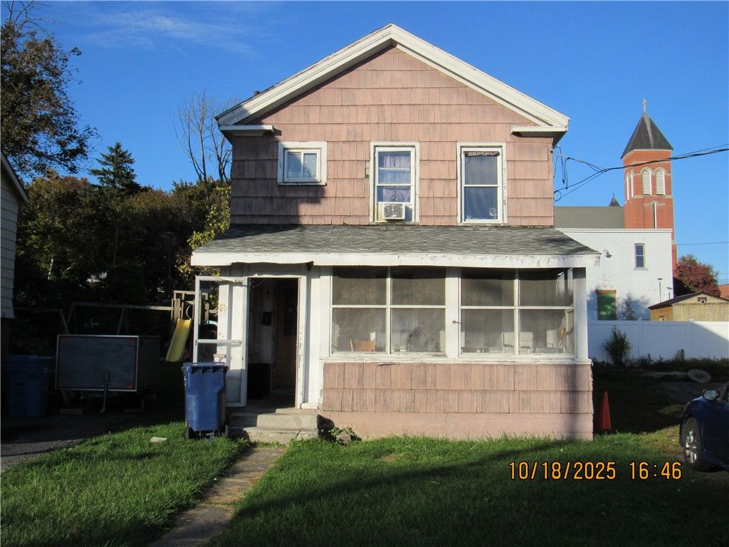 86 Water Street, Lyons, NY 14489