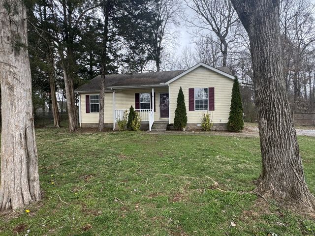 1720 Westerwald Dr, Murfreesboro, TN 37127