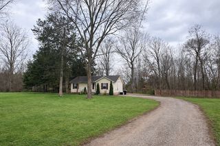 1720 Westerwald Dr, Murfreesboro, TN 37127