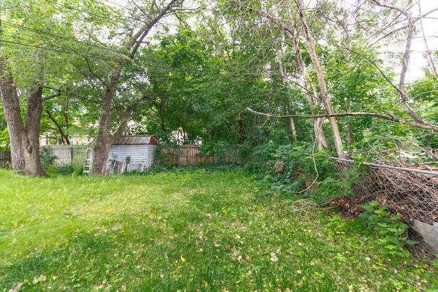 2417 Cole Avenue SE, Minneapolis, MN 55414