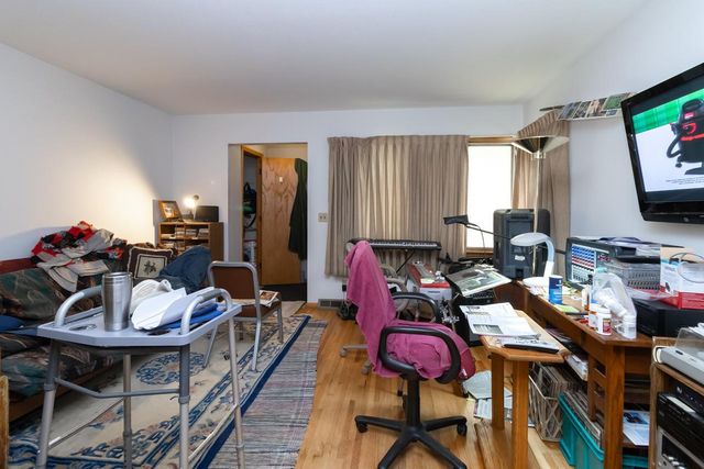 2417 Cole Avenue SE, Minneapolis, MN 55414