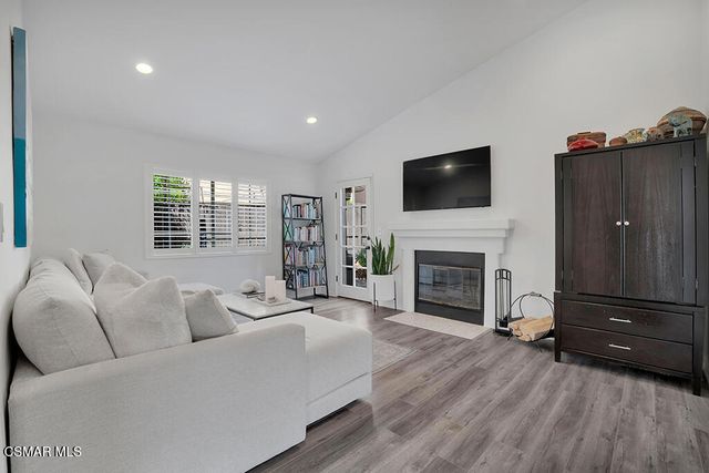 4365 Oak Glen Street, Calabasas, CA 91302