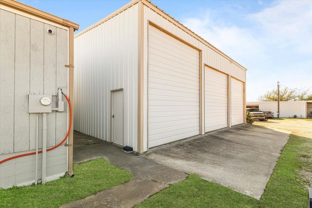 11698 Fm 428 23.5ac, Aubrey, TX 76227