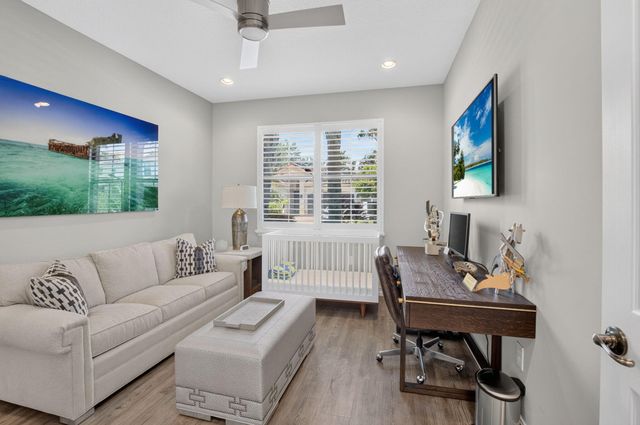 8059 Cactus Quartz Circle, Delray Beach, FL 33446