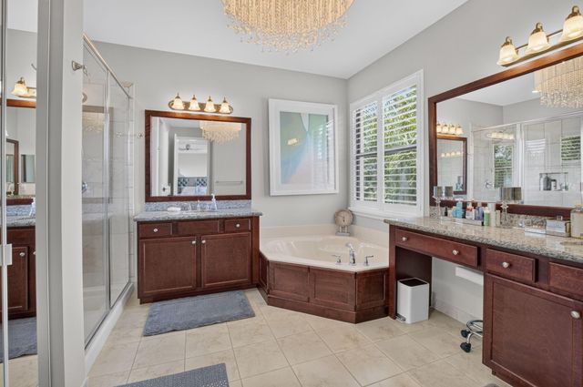 8059 Cactus Quartz Circle, Delray Beach, FL 33446