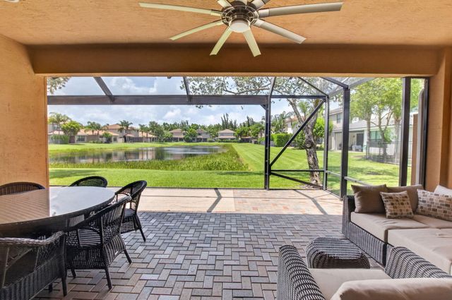 8059 Cactus Quartz Circle, Delray Beach, FL 33446