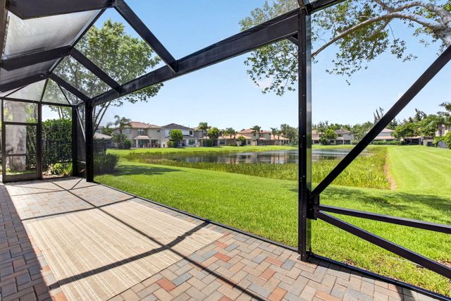 8059 Cactus Quartz Circle, Delray Beach, FL 33446