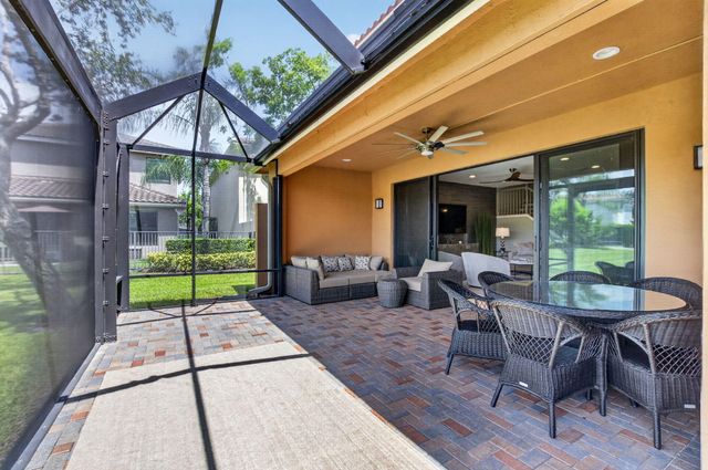 8059 Cactus Quartz Circle, Delray Beach, FL 33446