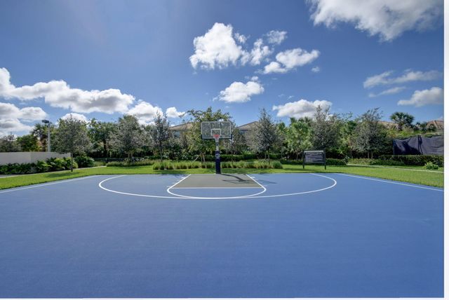 8059 Cactus Quartz Circle, Delray Beach, FL 33446