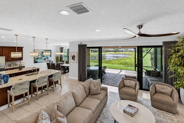 8059 Cactus Quartz Circle, Delray Beach, FL 33446