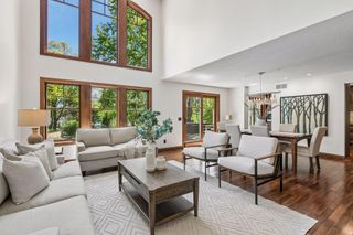 6220 Barberry Circle, Excelsior, MN 55331