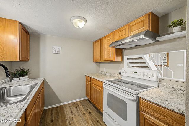 7775 W GLENN Drive, Glendale, AZ 85303