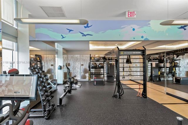 1111 SW 1st Ave 3422-N, Miami, FL 33130