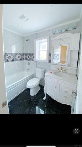 11485 177th Place Floor 2, Addisleigh Park, NY 11434