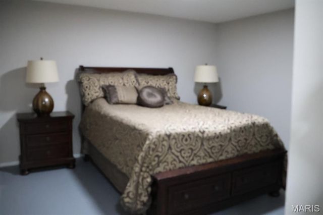 2365 Thunderbird Avenue, Florissant, MO 63033