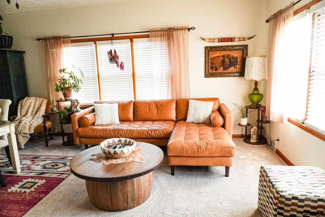 312 S 11 Street, Wymore, NE 68466