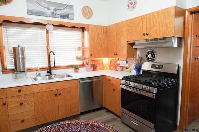 312 S 11 Street, Wymore, NE 68466